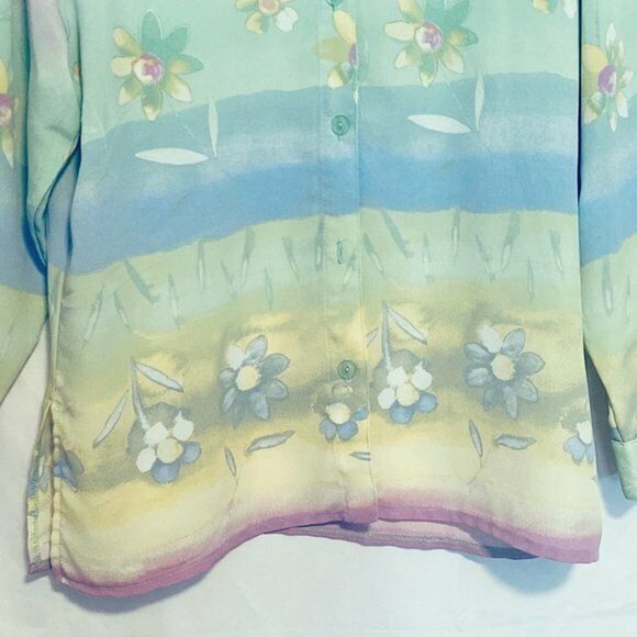 SeaSuns Womens Top Large Blouse Pastel Floral Print Long Sleeve Button Front - Picture 4 of 9